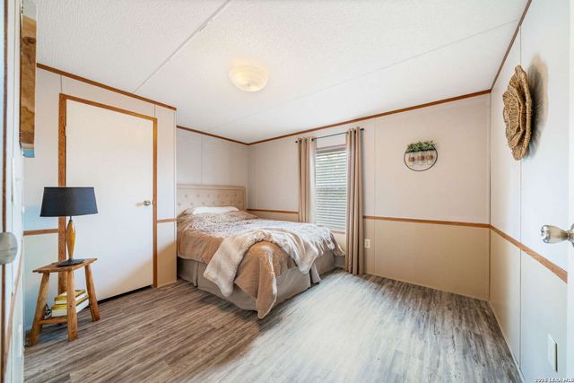 916 private road 2532, Mico, TX 78056