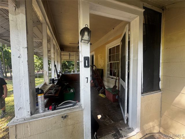 27 2ND Street, Montgomery, AL 36108