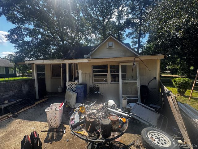 27 2ND Street, Montgomery, AL 36108