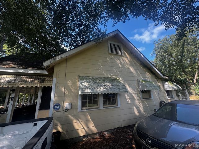 27 2ND Street, Montgomery, AL 36108
