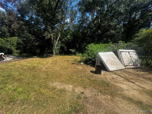 27 2ND Street, Montgomery, AL 36108