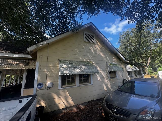 27 2ND Street, Montgomery, AL 36108