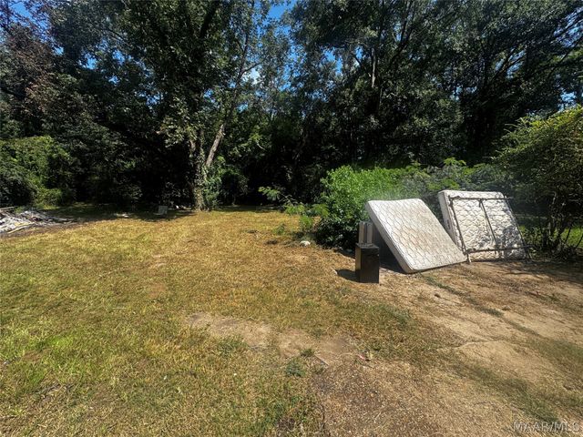 27 2ND Street, Montgomery, AL 36108