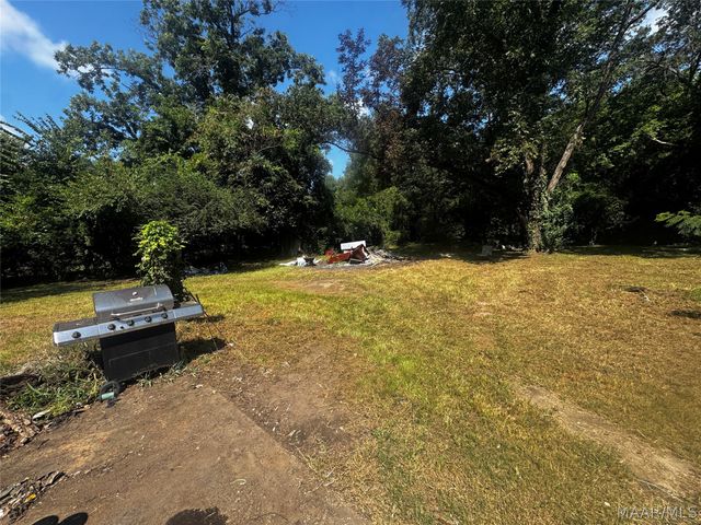27 2ND Street, Montgomery, AL 36108