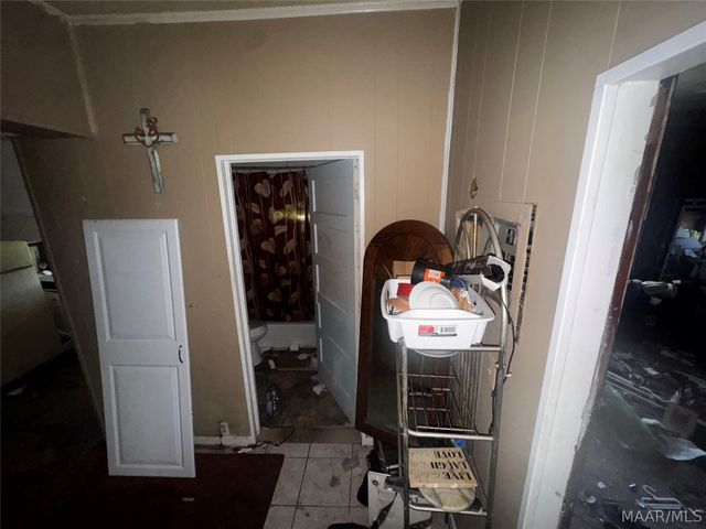 27 2ND Street, Montgomery, AL 36108
