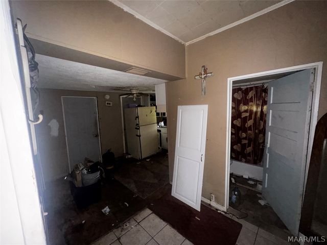 27 2ND Street, Montgomery, AL 36108