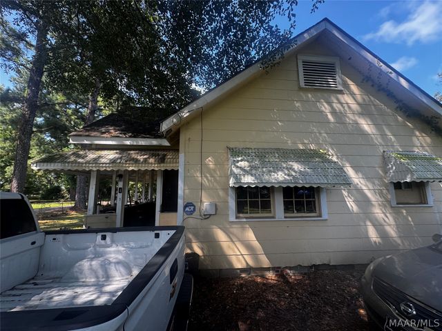 27 2ND Street, Montgomery, AL 36108