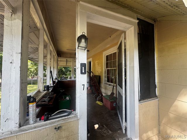 27 2ND Street, Montgomery, AL 36108