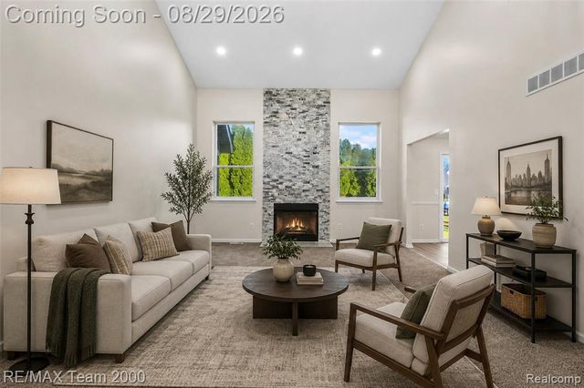 30003 Huron Meadows Drive, Rockwood, MI 48173