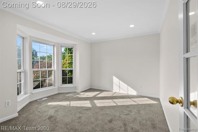 30003 Huron Meadows Drive, Rockwood, MI 48173