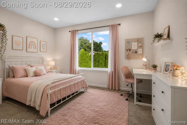 30003 Huron Meadows Drive, Rockwood, MI 48173