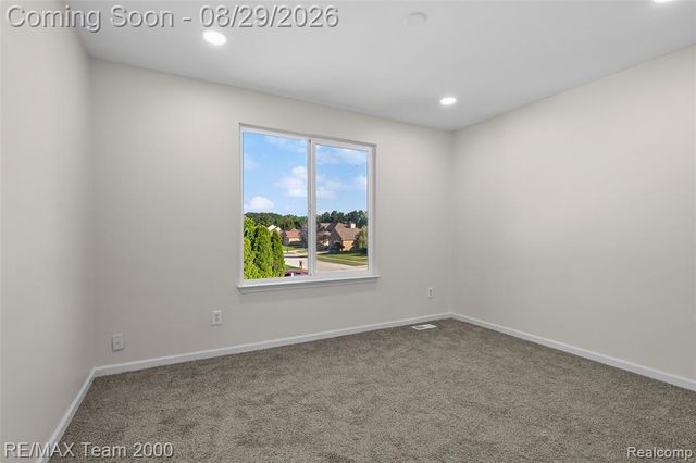30003 Huron Meadows Drive, Rockwood, MI 48173