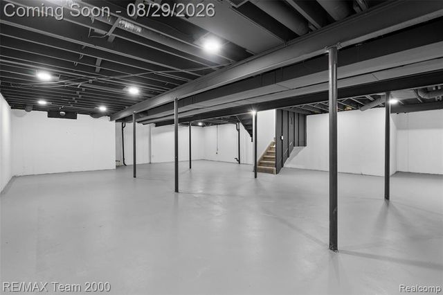 30003 Huron Meadows Drive, Rockwood, MI 48173
