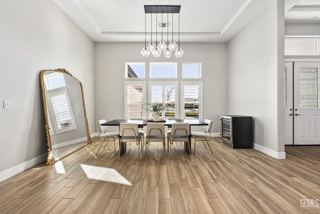 16612 Bellewood Place, Bakersfield, CA 93314