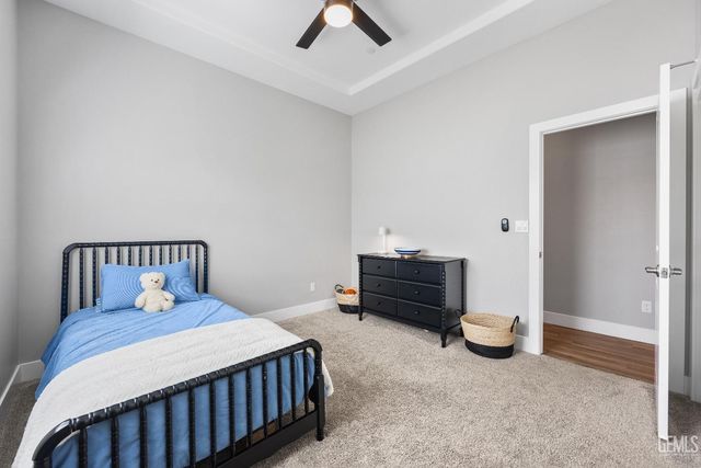 16612 Bellewood Place, Bakersfield, CA 93314