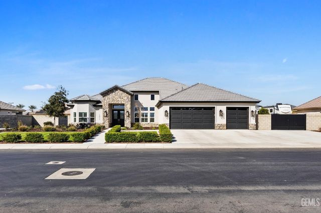 16612 Bellewood Place, Bakersfield, CA 93314