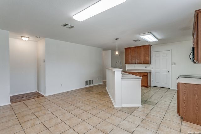 7403 Obbligato, San Antonio, TX 78266