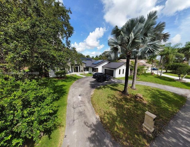 13324 SW 106th Avenue, Miami, FL 33176