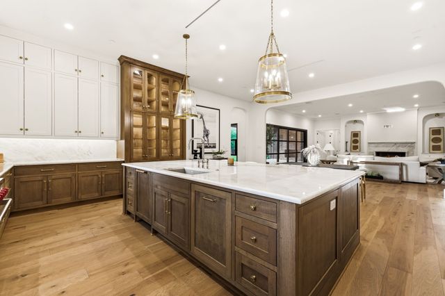 5925 Williamstown Road, Dallas, TX 75230