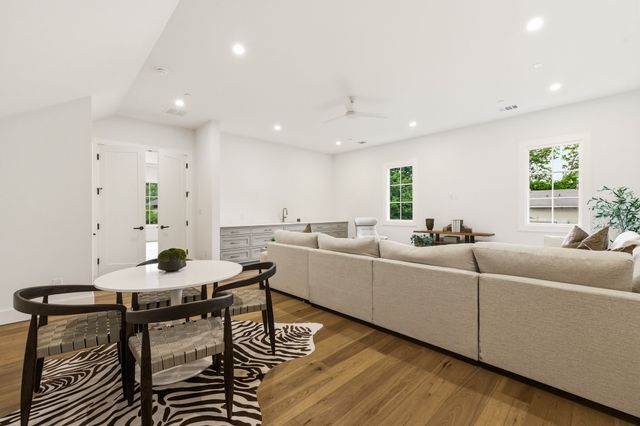5925 Williamstown Road, Dallas, TX 75230