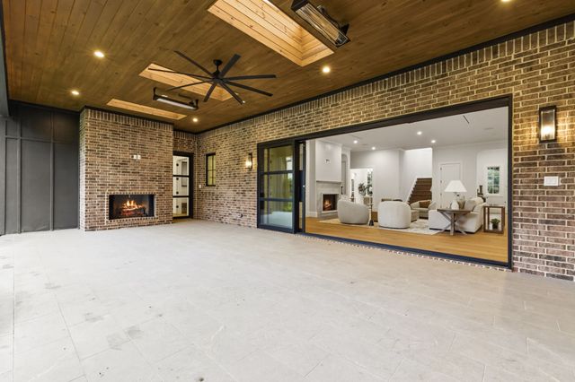 5925 Williamstown Road, Dallas, TX 75230