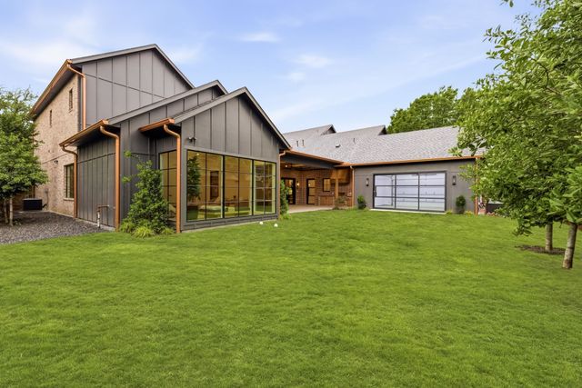 5925 Williamstown Road, Dallas, TX 75230