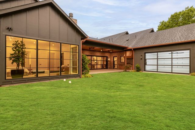 5925 Williamstown Road, Dallas, TX 75230