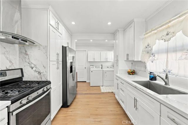 947 S Vancouver Avenue, Los Angeles, CA 90022