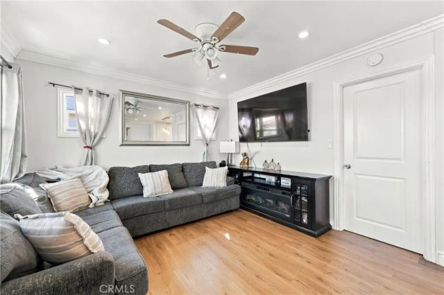 947 S Vancouver Avenue, Los Angeles, CA 90022