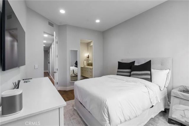 22065 Pacific Coast Hwy 3, Malibu, CA 90265
