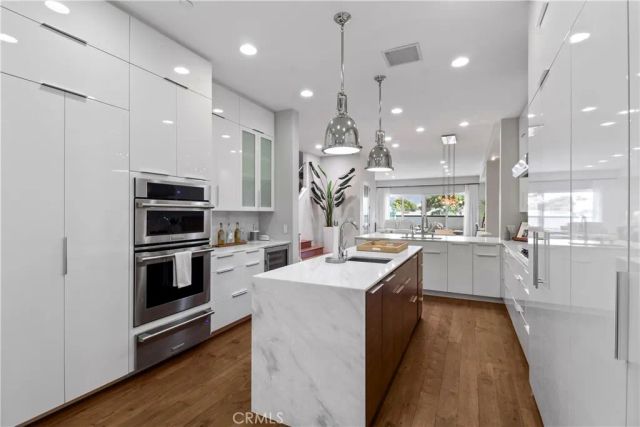 22065 Pacific Coast Hwy 3, Malibu, CA 90265