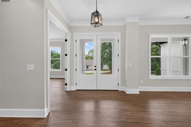 505 Old Collins Road, Hoschton, GA 30548