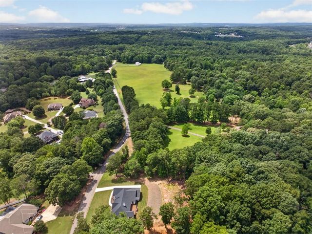 505 Old Collins Road, Hoschton, GA 30548