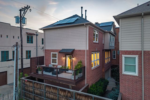 4415 Holland Avenue D, Dallas, TX 75219