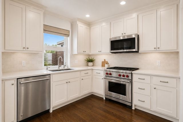 4415 Holland Avenue D, Dallas, TX 75219