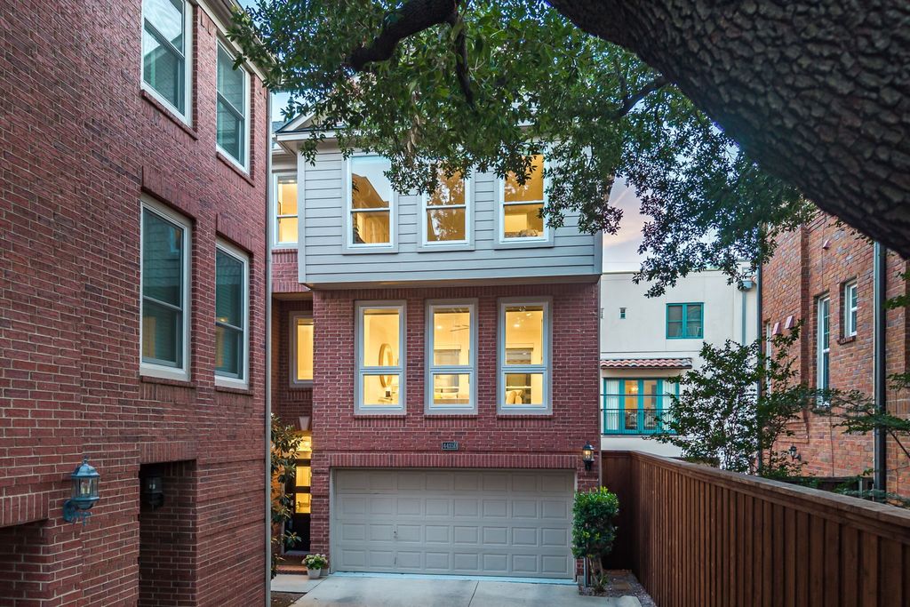 4415 Holland Avenue D, Dallas, TX 75219