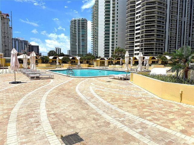 20191 E Country Club Dr 2601, Aventura, FL 33180