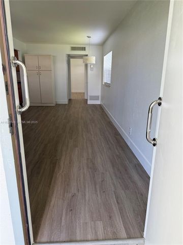 67 Monaco B, Delray Beach, FL 33446