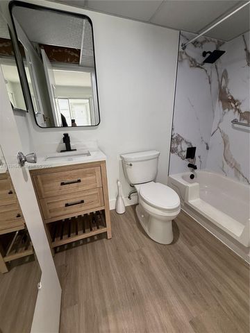 67 Monaco B, Delray Beach, FL 33446