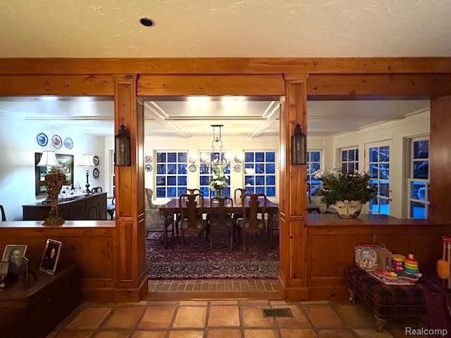 405 Bonnie Brier Street, Birmingham, MI 48009