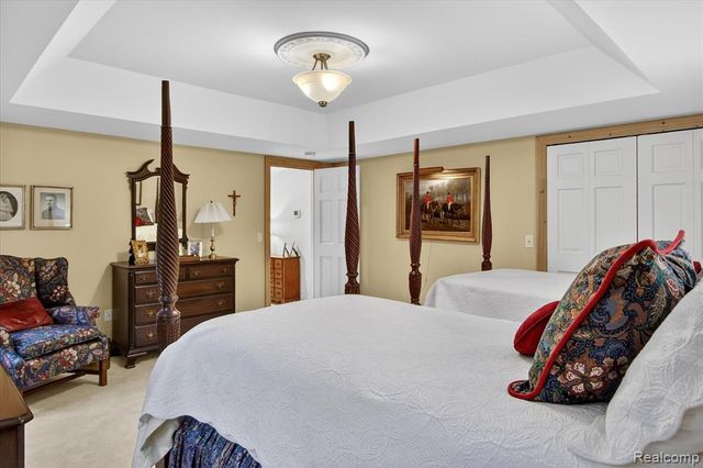 405 Bonnie Brier Street, Birmingham, MI 48009