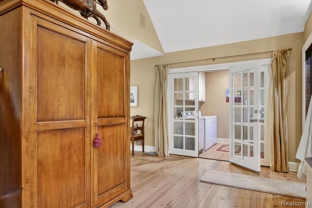 405 Bonnie Brier Street, Birmingham, MI 48009