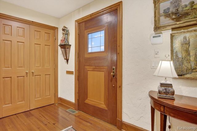 405 Bonnie Brier Street, Birmingham, MI 48009