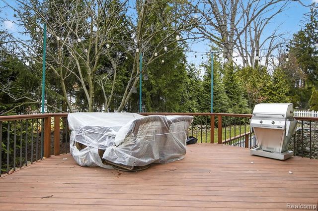 405 Bonnie Brier Street, Birmingham, MI 48009