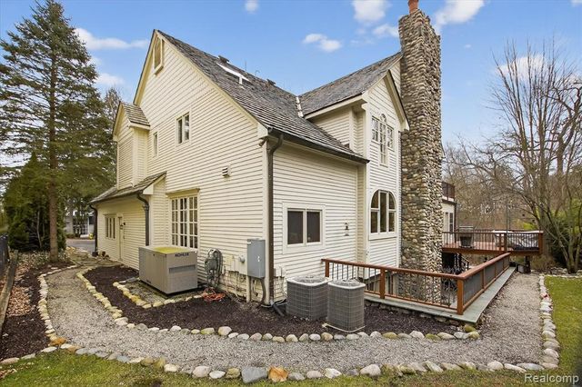 405 Bonnie Brier Street, Birmingham, MI 48009