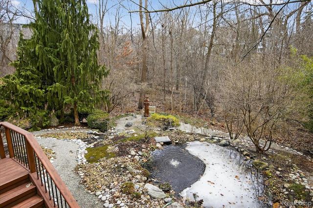 405 Bonnie Brier Street, Birmingham, MI 48009