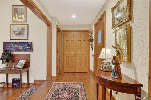 405 Bonnie Brier Street, Birmingham, MI 48009