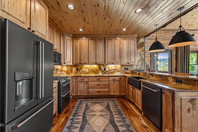 239 Covered Bridge Lane, Cherry Log, GA 30522