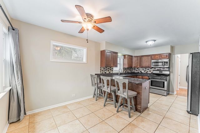 4856 Howard Street, Skokie, IL 60077