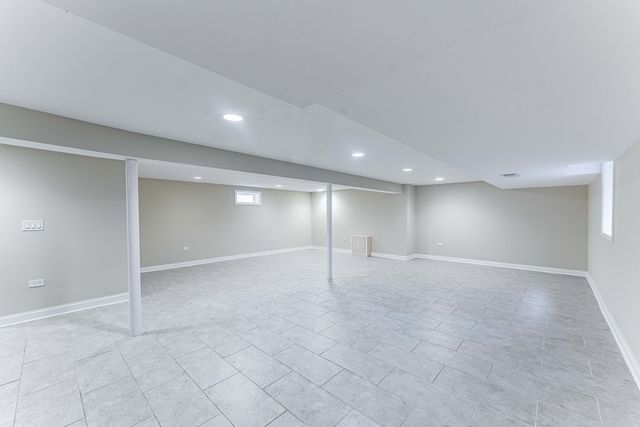 4856 Howard Street, Skokie, IL 60077